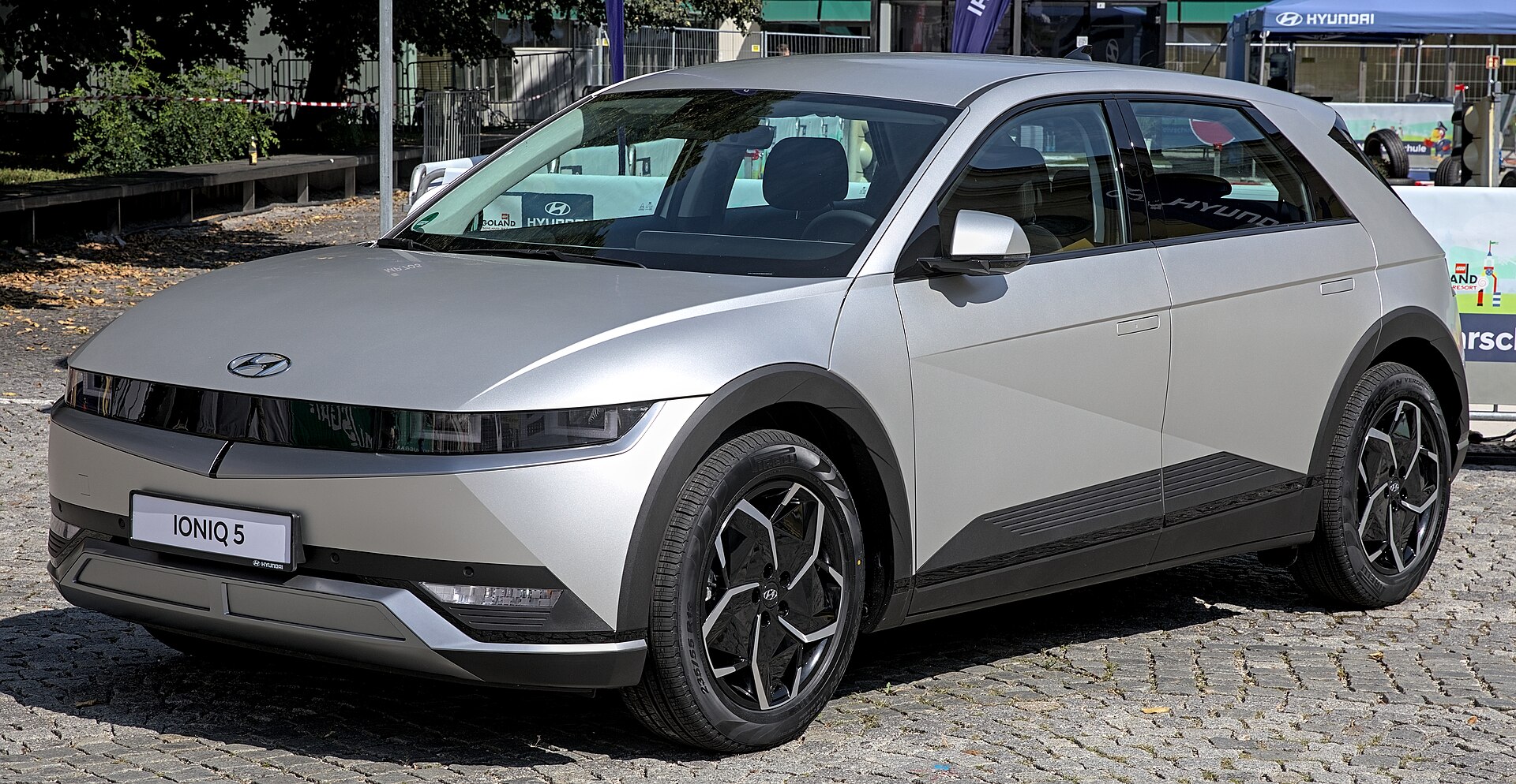 Electric car